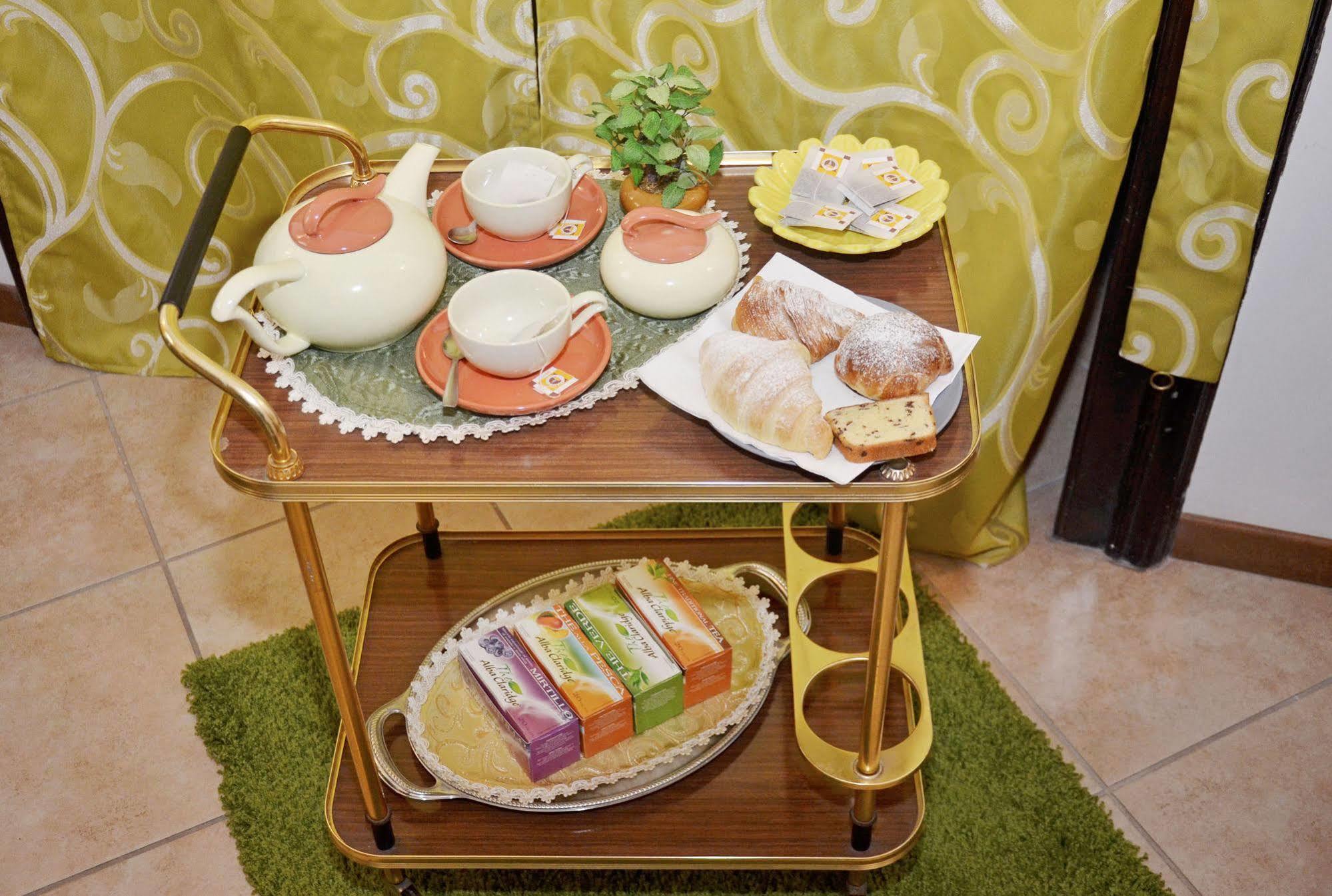 Bed & Breakfast A Castel Capuano 那不勒斯 外观 照片