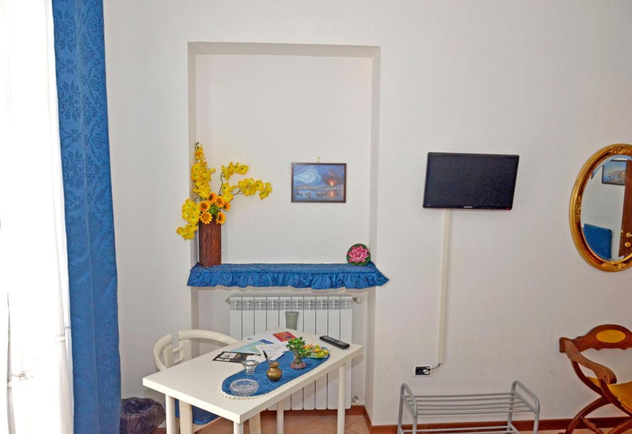Bed & Breakfast A Castel Capuano 那不勒斯 外观 照片