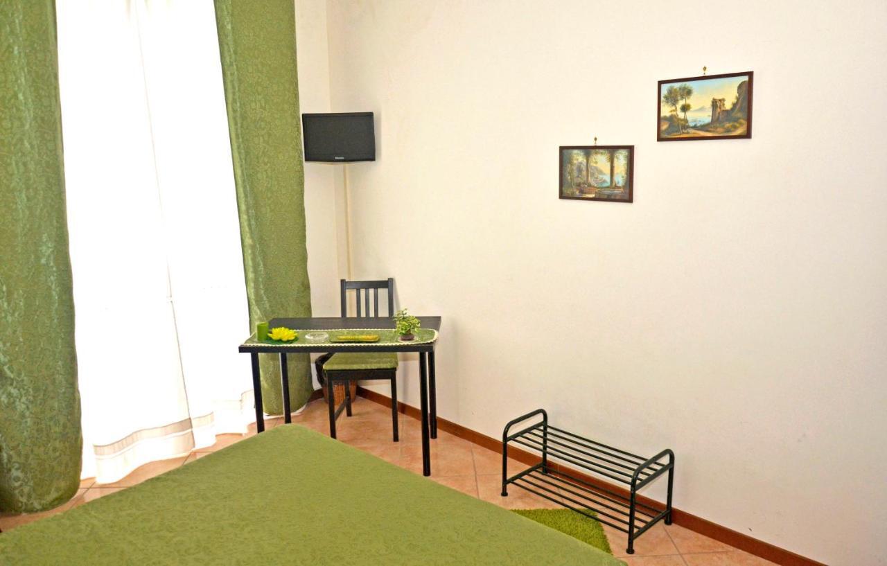 Bed & Breakfast A Castel Capuano 那不勒斯 外观 照片
