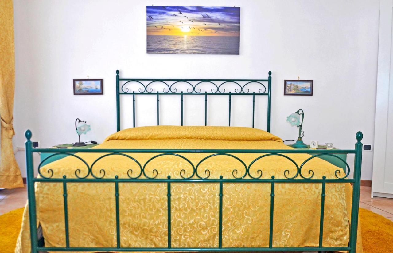Bed & Breakfast A Castel Capuano 那不勒斯 外观 照片