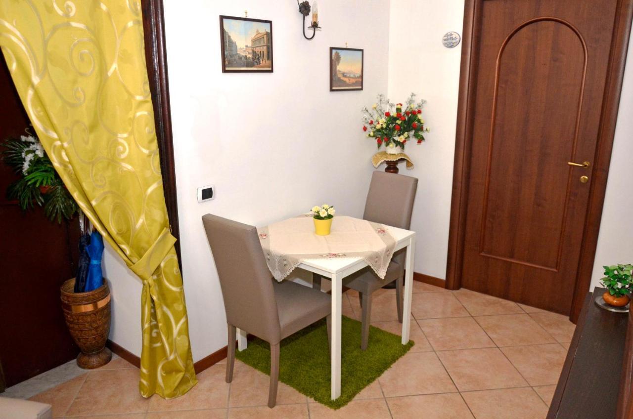 Bed & Breakfast A Castel Capuano 那不勒斯 外观 照片